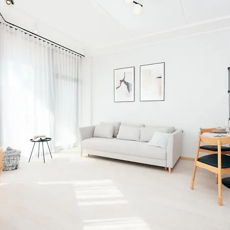 Getaway In The Center. Keyless Apartman