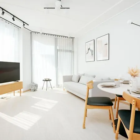 Getaway In The Center. Keyless