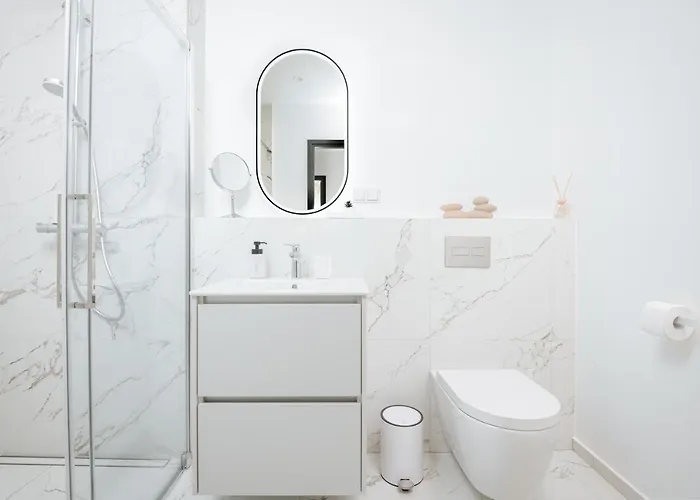 Getaway In The Center. Keyless *