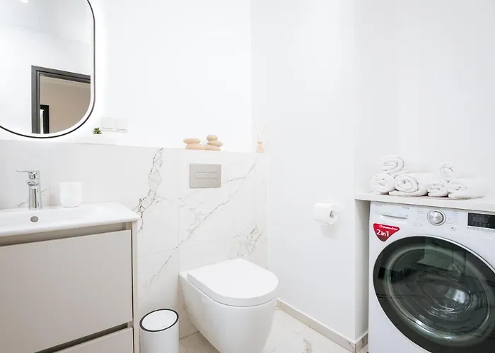 Getaway In The Center. Keyless Apartment Parnu